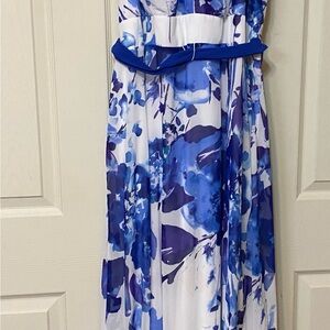 R&K Blue White Floral Maxi Sleeveless Dress 20W
